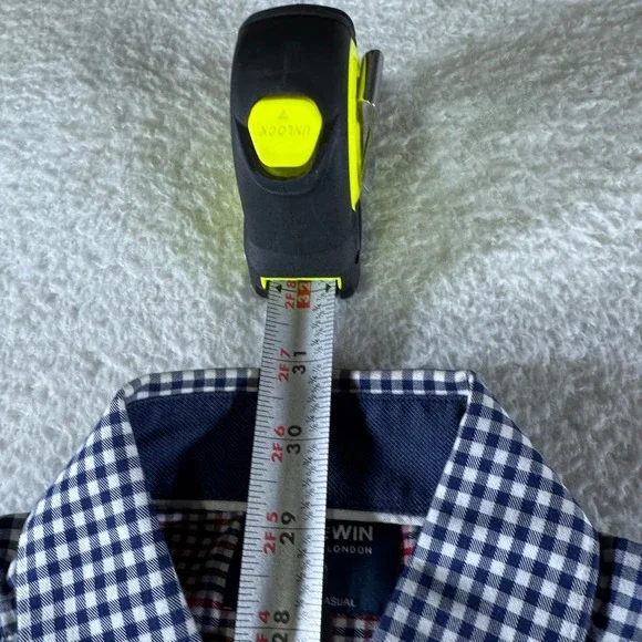 T.M. Lewin‎ Dress Shirt Blue Long Sleeve Button Up Men Size Large Check Pocket - Picture 6 of 7